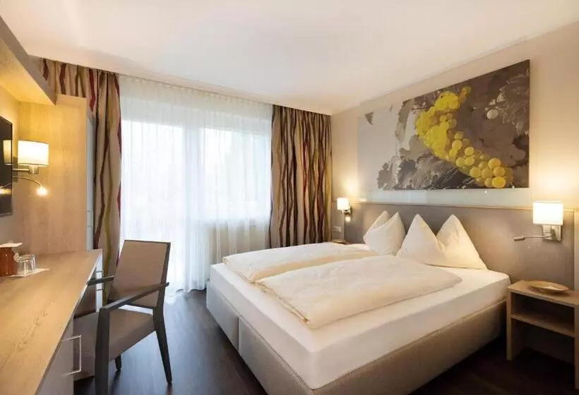 Vitalhotel Der Parktherme   Inkl Thermeneintritt & Sauna