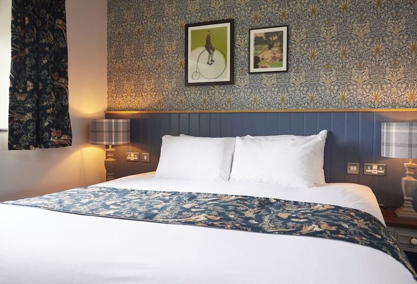 호스텔 Rose Revived By Chef & Brewer Collection