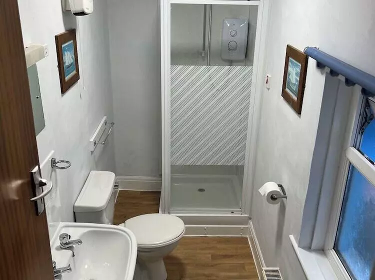 Bed and Breakfast Berry