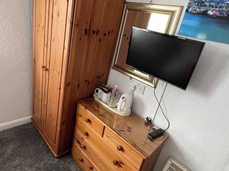 Bed and Breakfast Berry