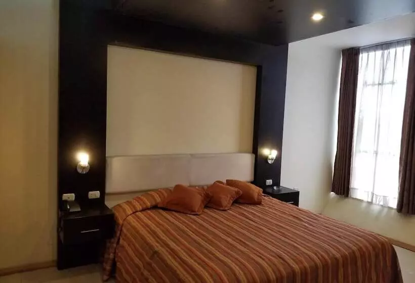 El Brujo Hotel   Centro Histórico