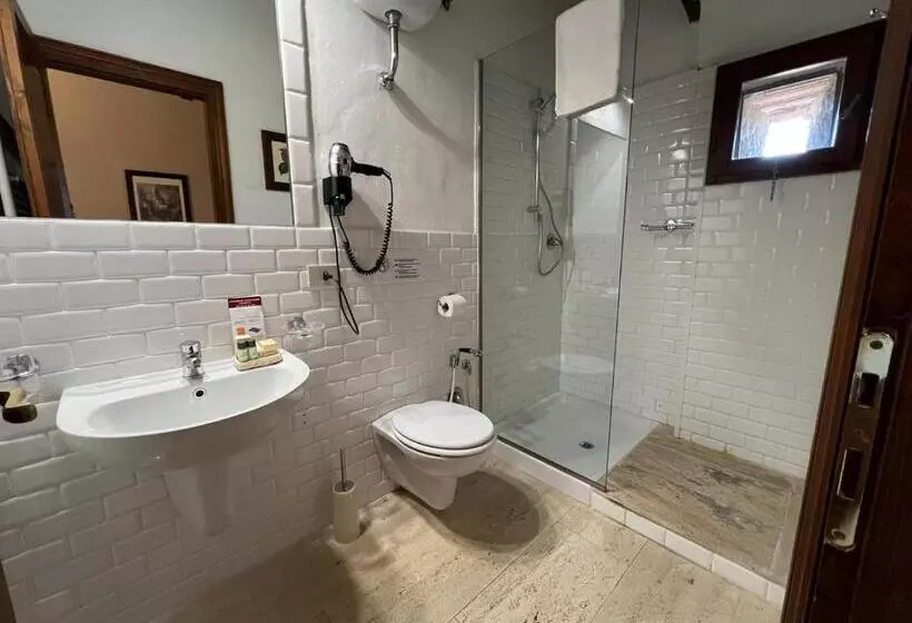 ホテル Tenuta Decimo   Villa Dini