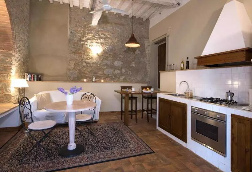 ホテル Tenuta Decimo   Villa Dini