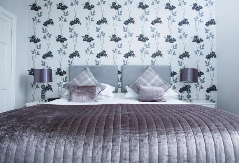 Пансион 26 The Crescent - Guest House