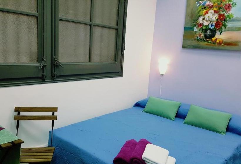 Pension Eddyrooms Barcelona