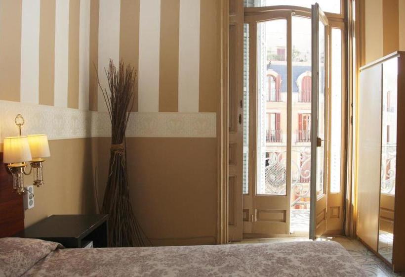 Pension Eddyrooms Barcelona