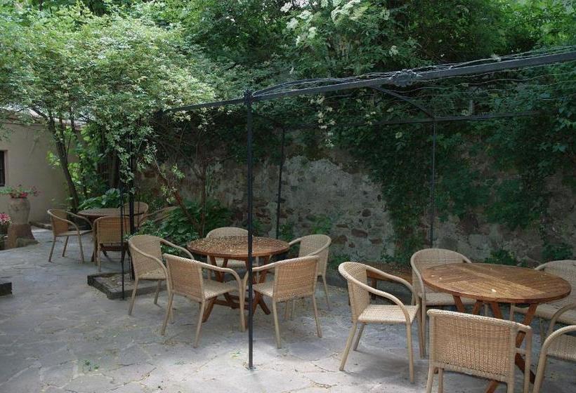 پانسیون Hostal Casa Masip