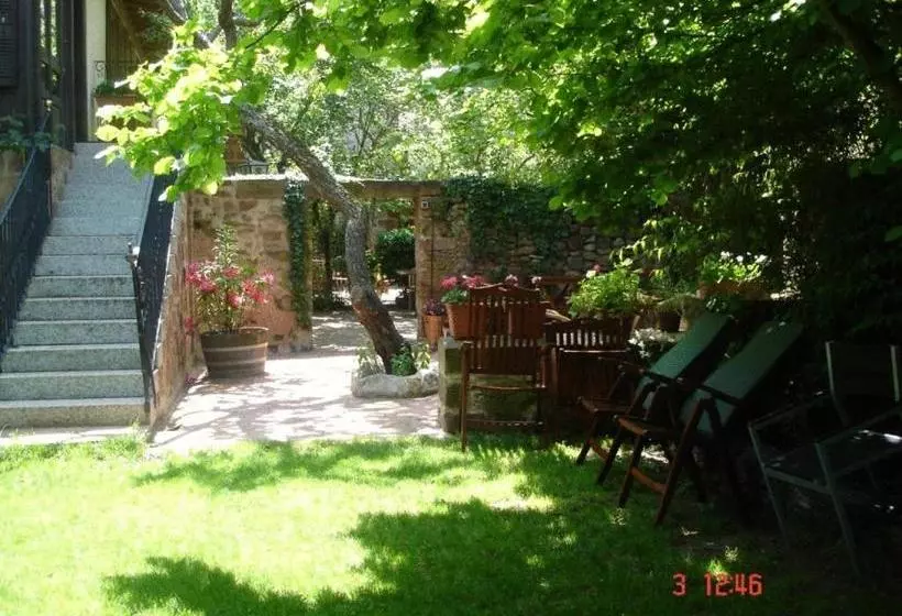 Majatalo Hostal Casa Masip