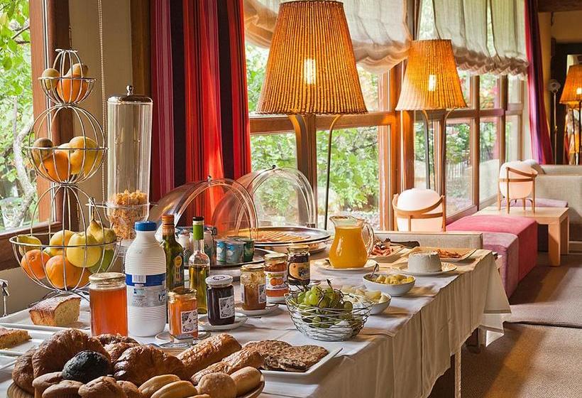 پانسیون Hostal Casa Masip