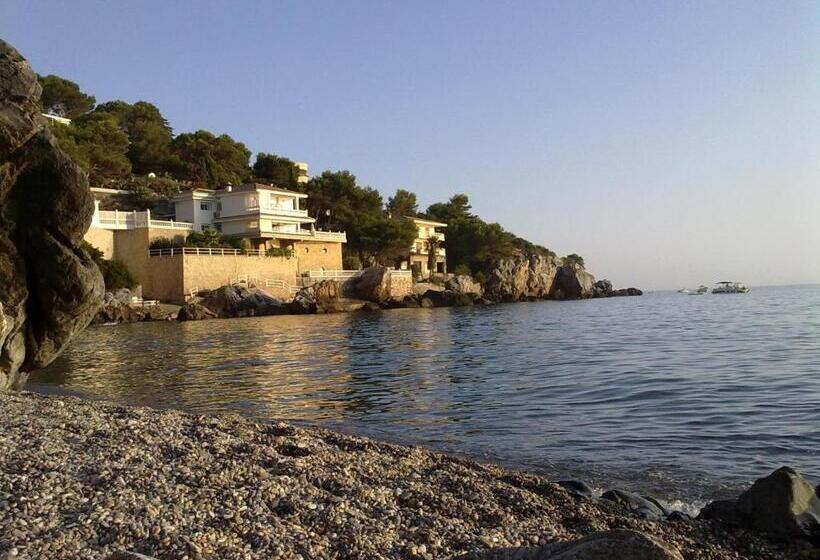 Pensión La Herradura