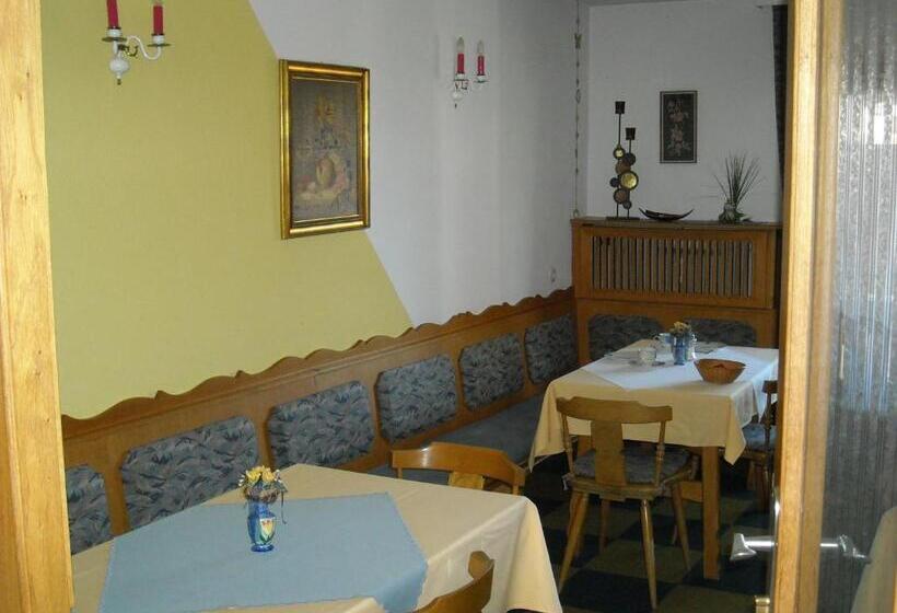 پانسیون Landhaus Griesser