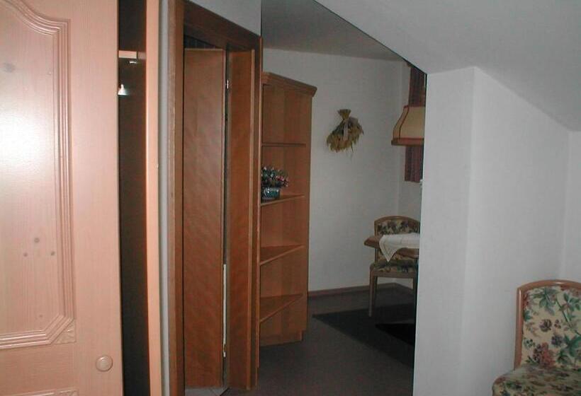 پانسیون Landhaus Griesser