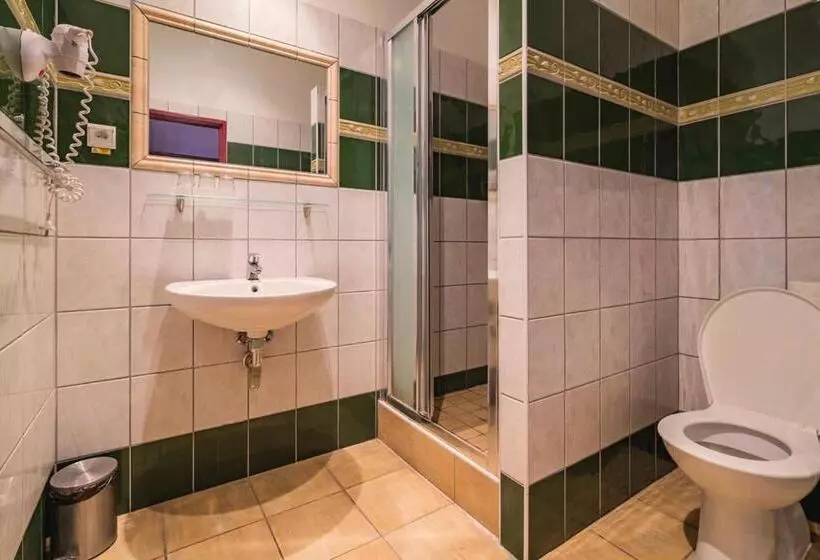 ペンション Penzion Benatky