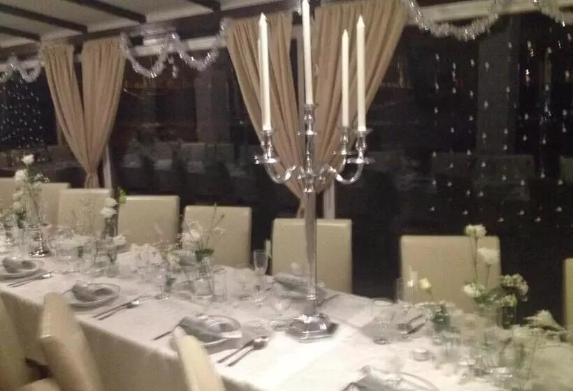 ペンション Penzion Benatky