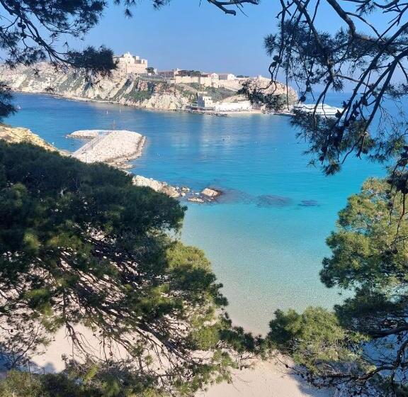 ペンション Relais Al Faro Bed&breakfast