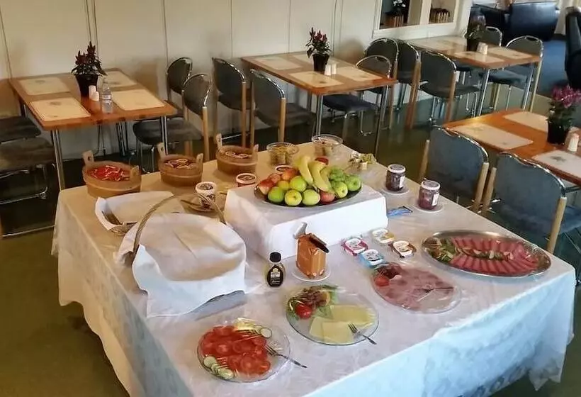 ペンション Skeisvang Gjestgiveri