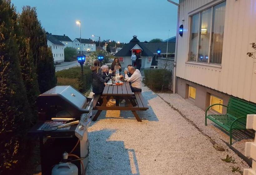 Pensió Skeisvang Gjestgiveri