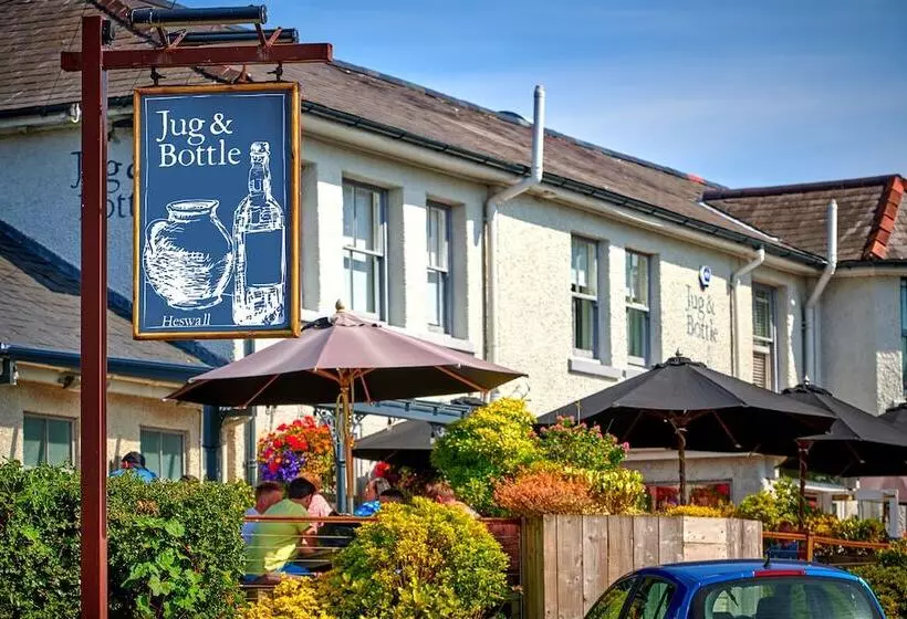 Majatalo The Jug And Bottle