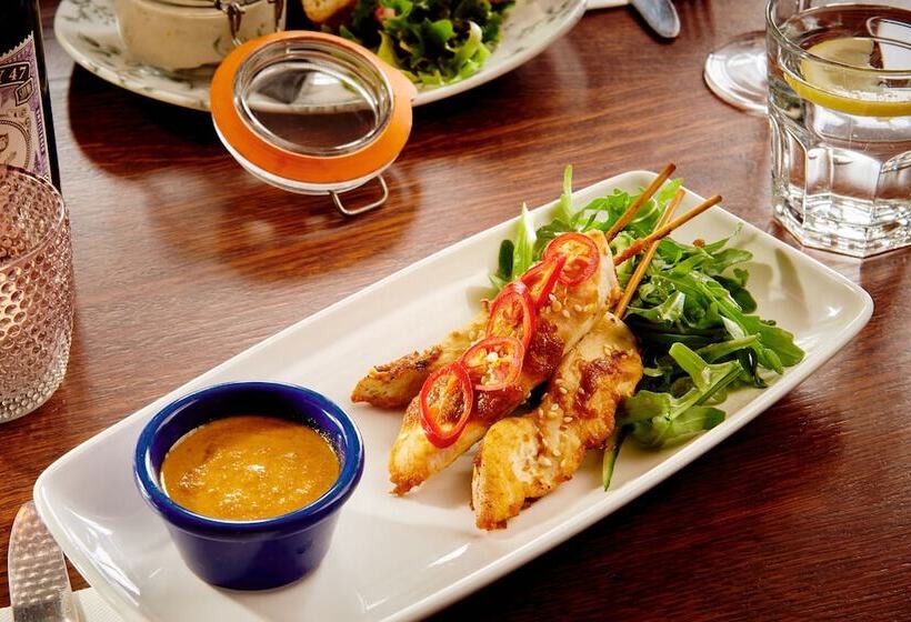 بنسيون The Jug And Bottle