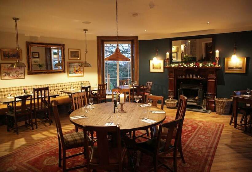 بنسيون The Jug And Bottle