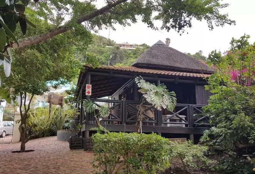 ペンション Waterside Lodge
