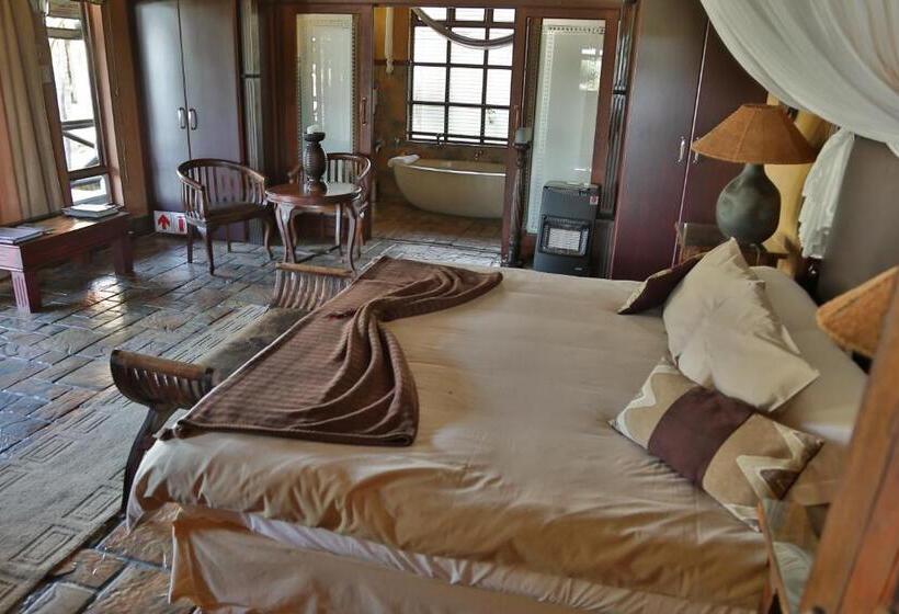 פנסיון Waterside Lodge