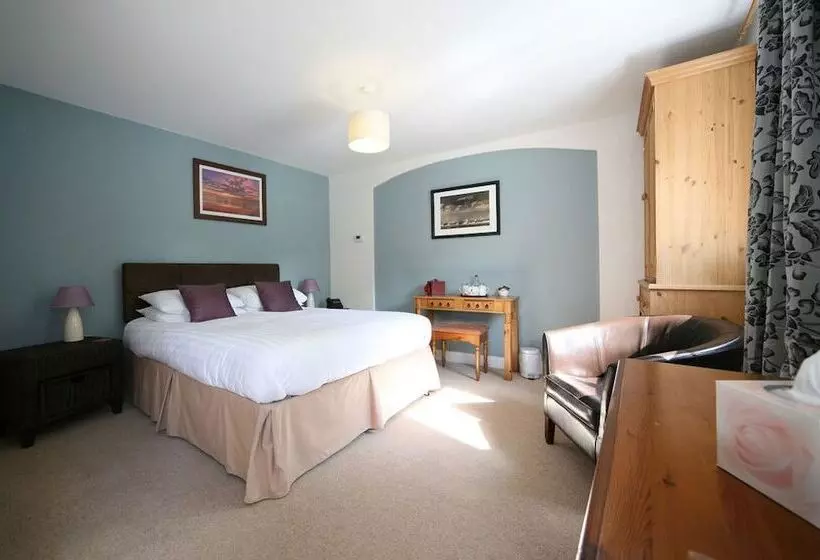 ユースホステル The Dewdrop Inn