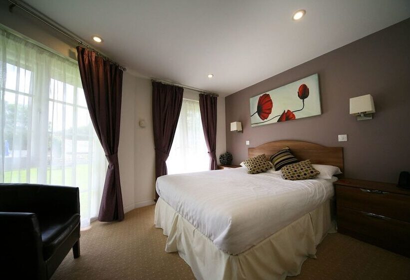 فندق صغير The Dewdrop Inn