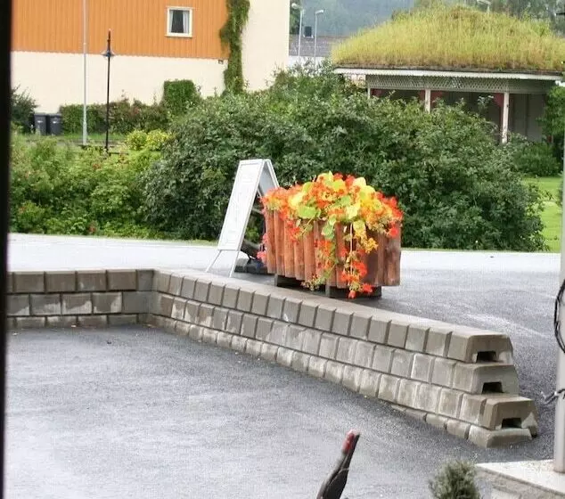 Retkeilymaja Vertshuset Fannarheimr   Bed &breakfast