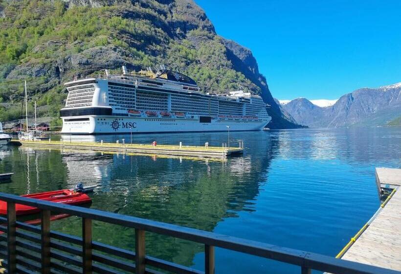 Flåm Marina