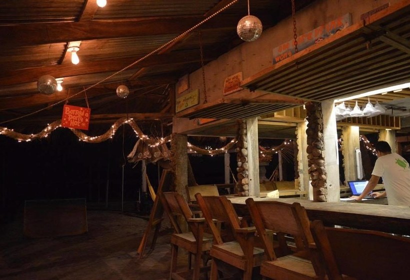 هتل La Tortuga Verde