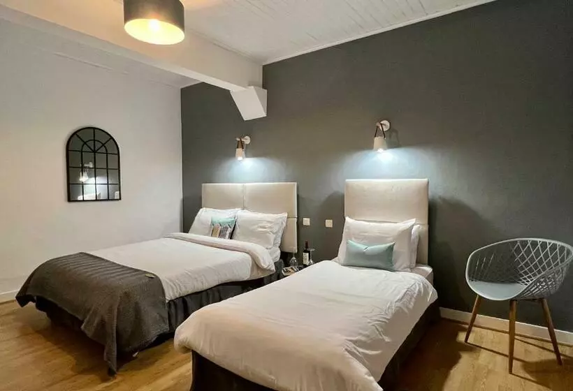 ペンション Brasseurs Du Pont   Microbrasserie Avec Chambres