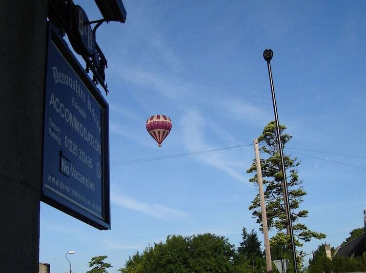 פנסיון Devonshire House