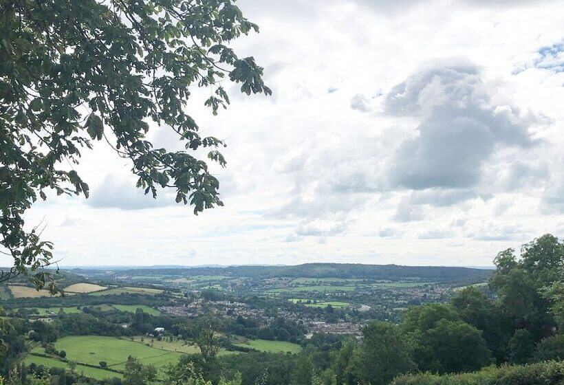 פנסיון Devonshire House