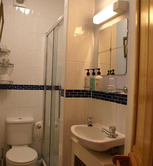 פנסיון Devonshire House