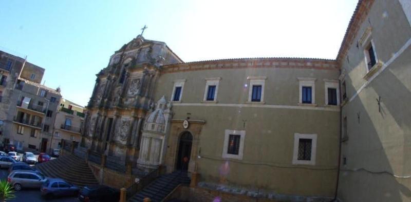 پانسیون Gualtiero Camere & Suite