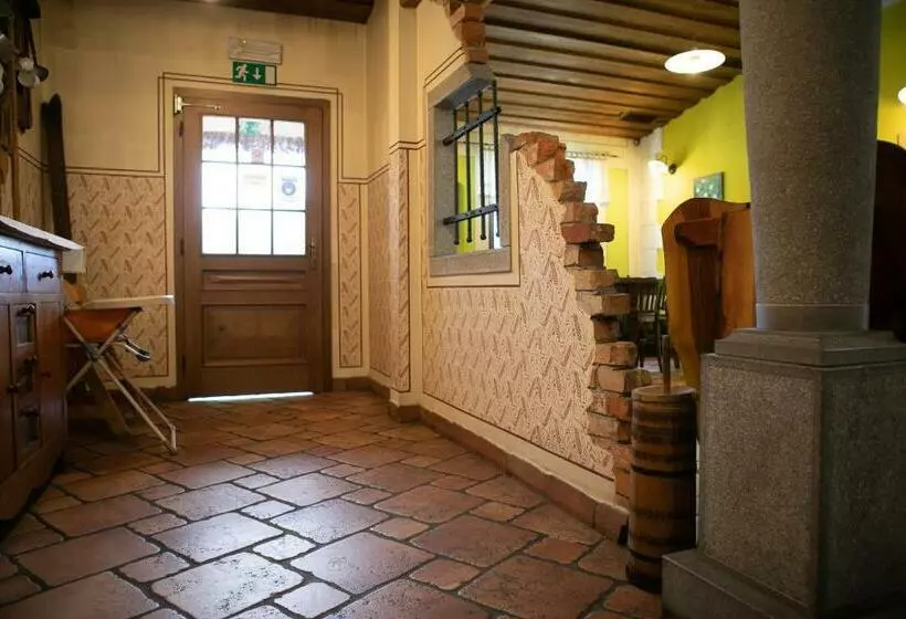 پانسیون Apartments Furman   Self Check In