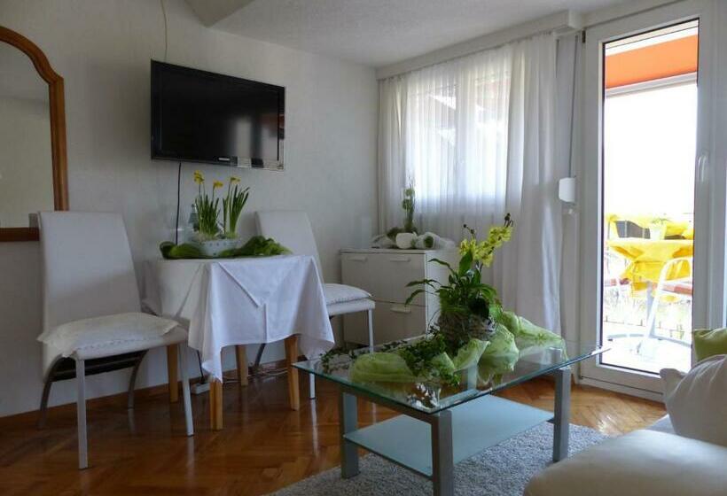 פנסיון Haus Marija M