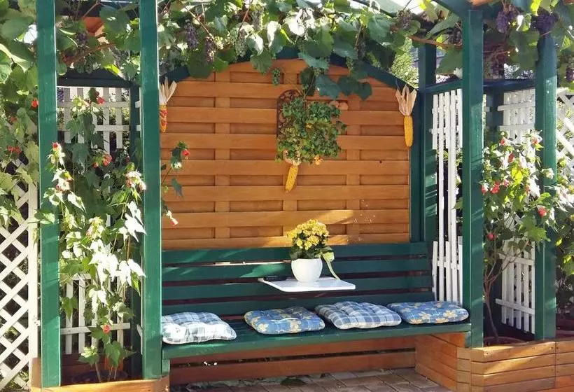 ペンション Haus Martina