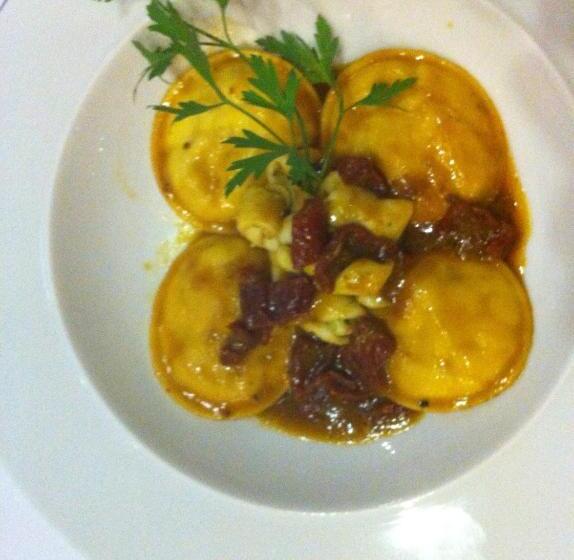 פנסיון Hostal Del Ripollès