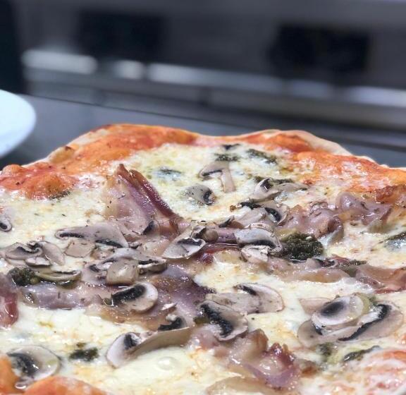 פנסיון Hostal Del Ripollès