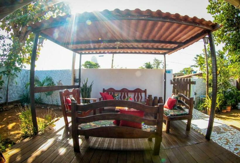 پانسیون Pousada Leão Marinho