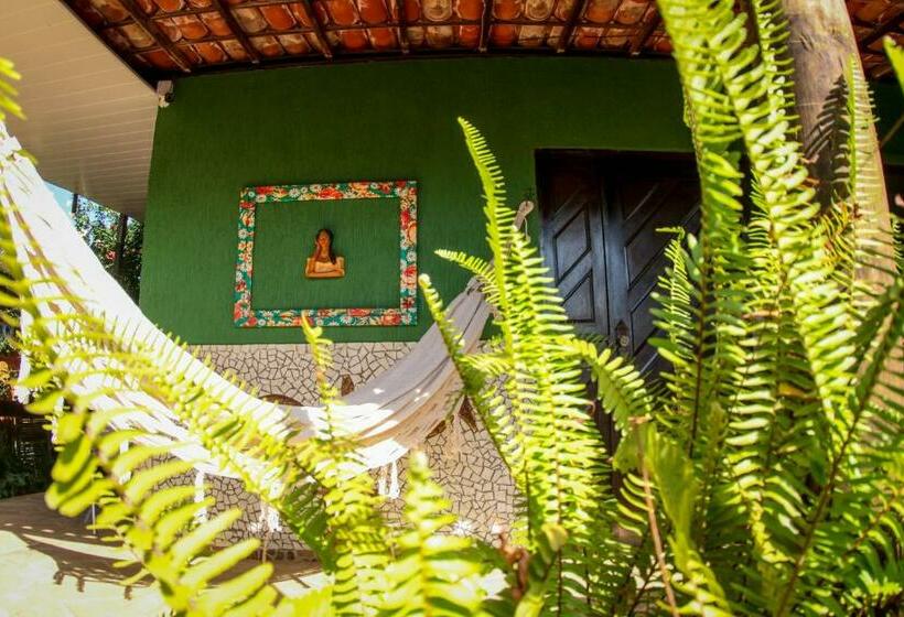 پانسیون Pousada Leão Marinho