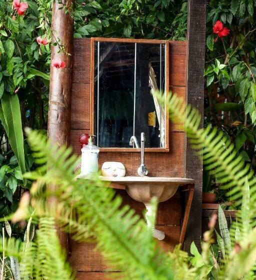 پانسیون Pousada Leão Marinho