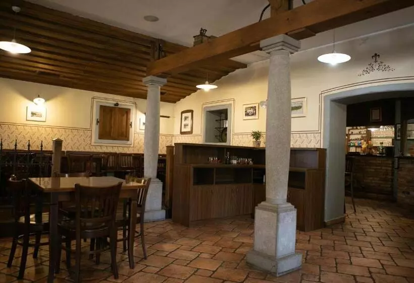 پانسیون Apartments Furman   Self Check In