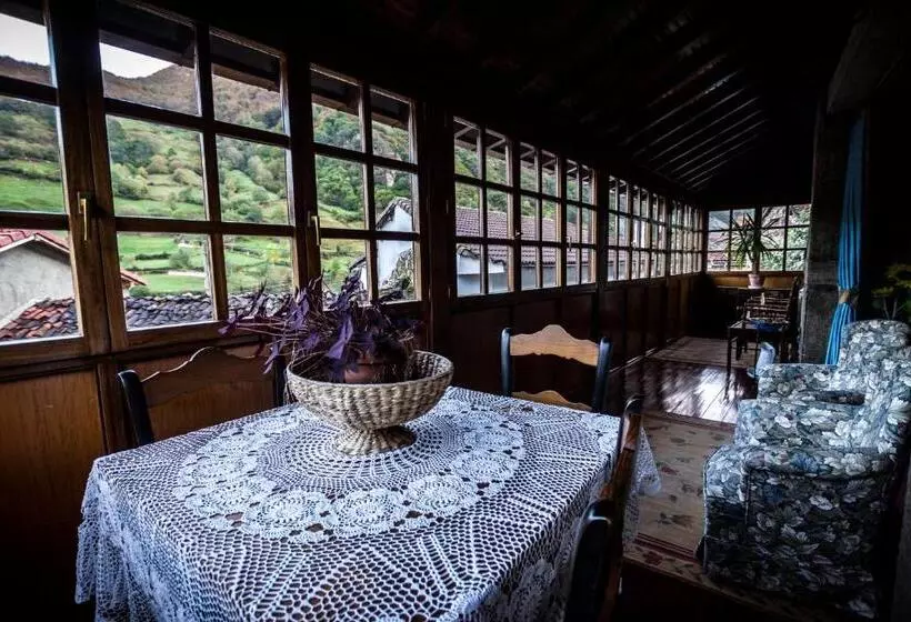 Majatalo Núcleo De Turismo Rural La Corte