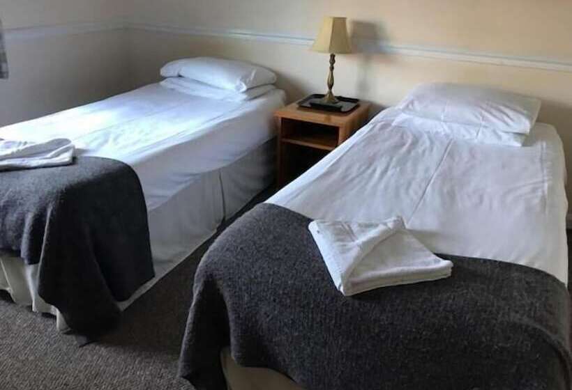 Pensionat The Admirals Inn Guest House