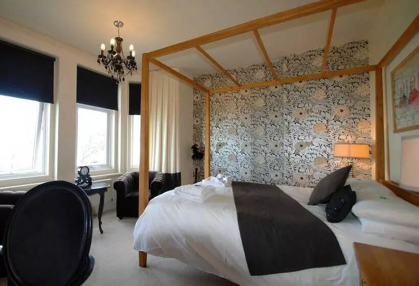 Majatalo The Gladstone