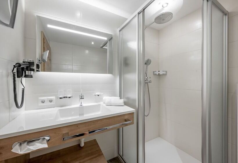 ペンション Viktoria Sölden