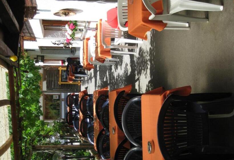 Hostel Pension Spycher